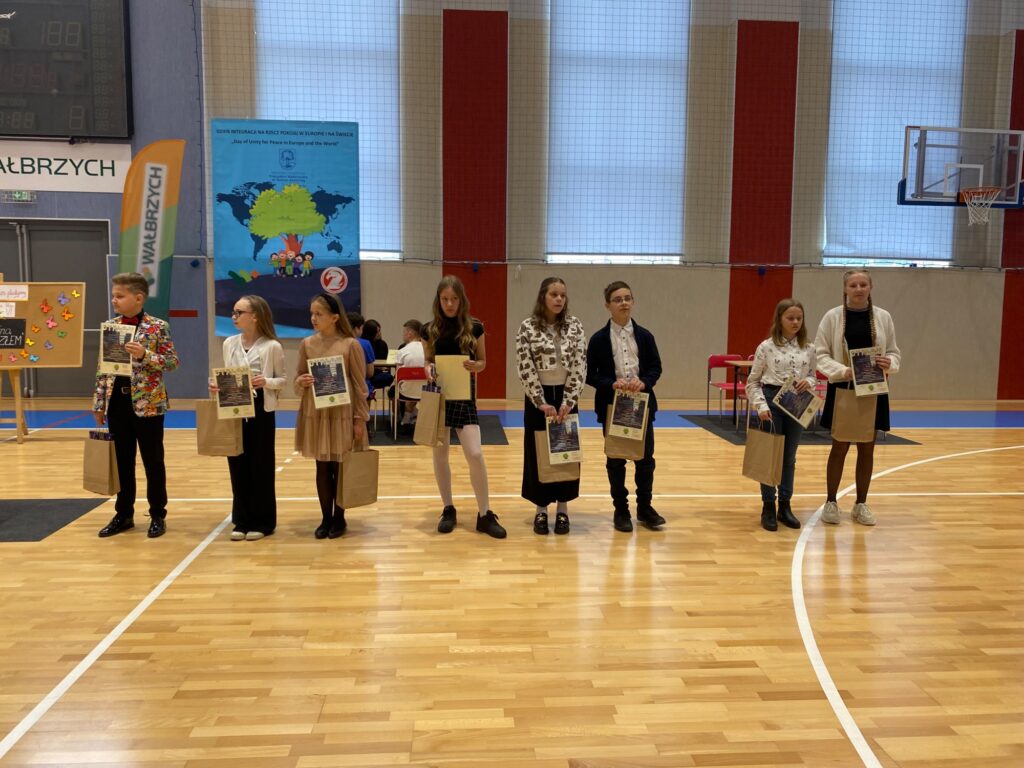 Zdjęcie do artykułu "Wojna jest złem".