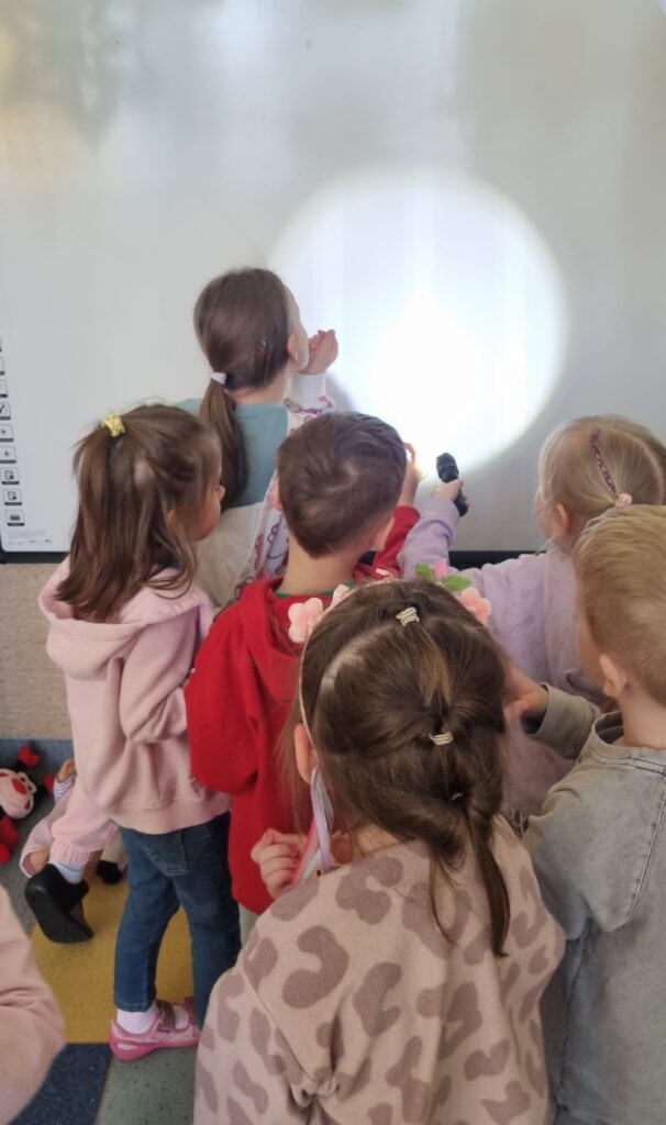 Zdjęcie do artykułu "Bajki-pomagajki"