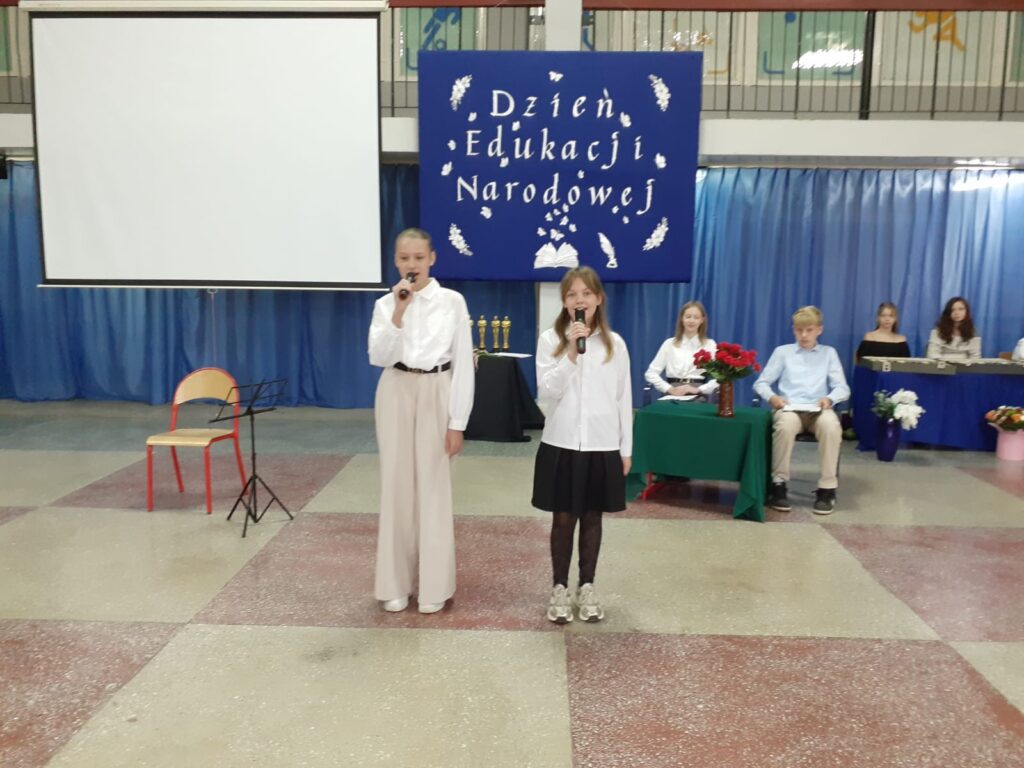 Zdjęcie do artykułu - Dzień EDukacji Narodowej w klasach 4-8