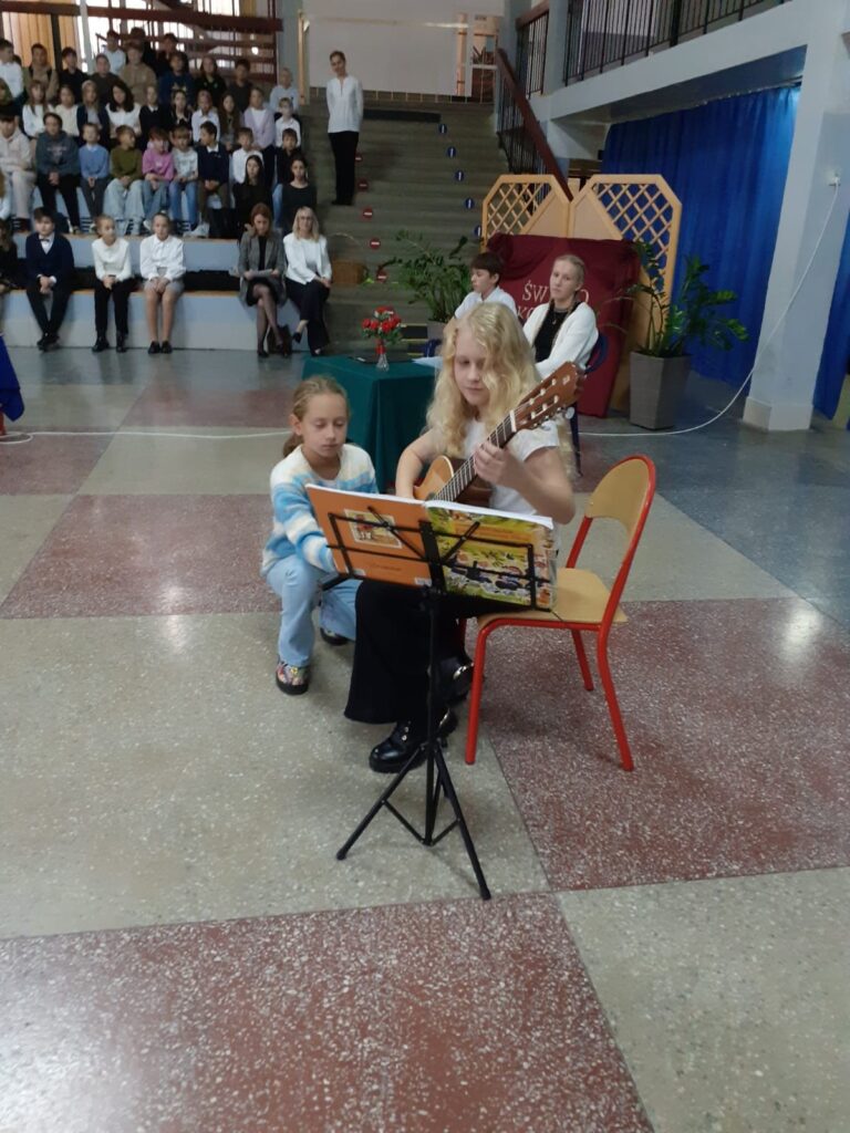 Zdjęcie do artykułu - Dzień EDukacji Narodowej w klasach 4-8