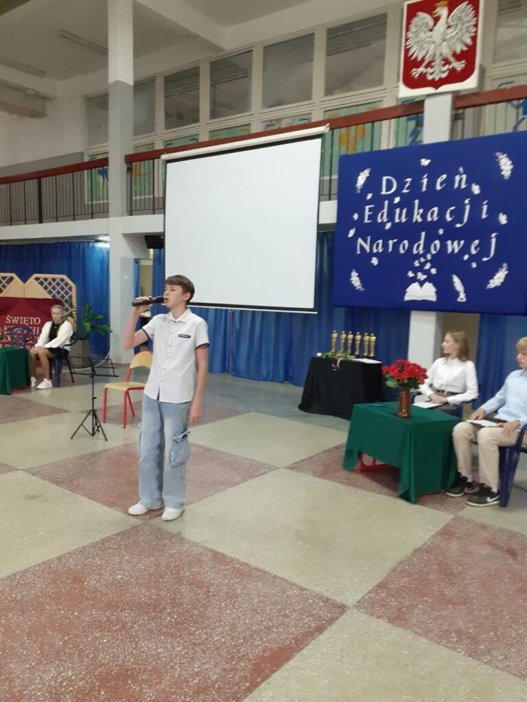 Zdjęcie do artykułu - Dzień EDukacji Narodowej w klasach 4-8