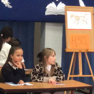 Zdjęcie do artykułu "Dzień Edukacji Narodowej w klasach I-III"