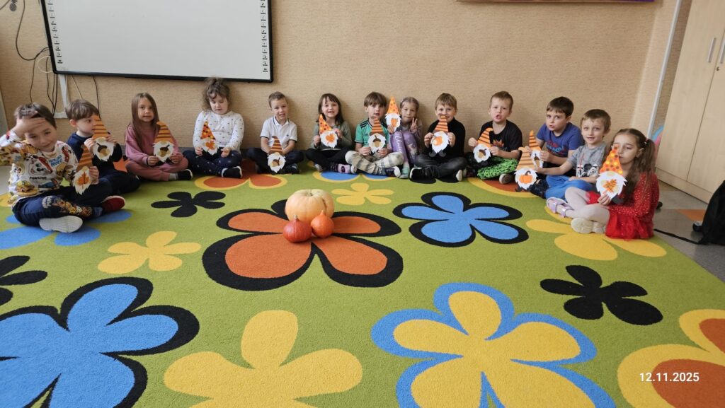 Zdjęcie do artykułu "Warsztaty artystyczne JESIENNY SKRZAT"