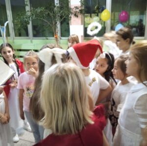 Zdjęcie do artykułu A ŚWIĘCI BALUJĄ W NIEBIE