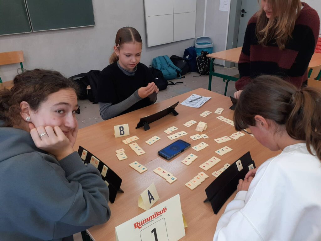 Zdjęcie do artykułu "Szkolna Liga Rummikub..."