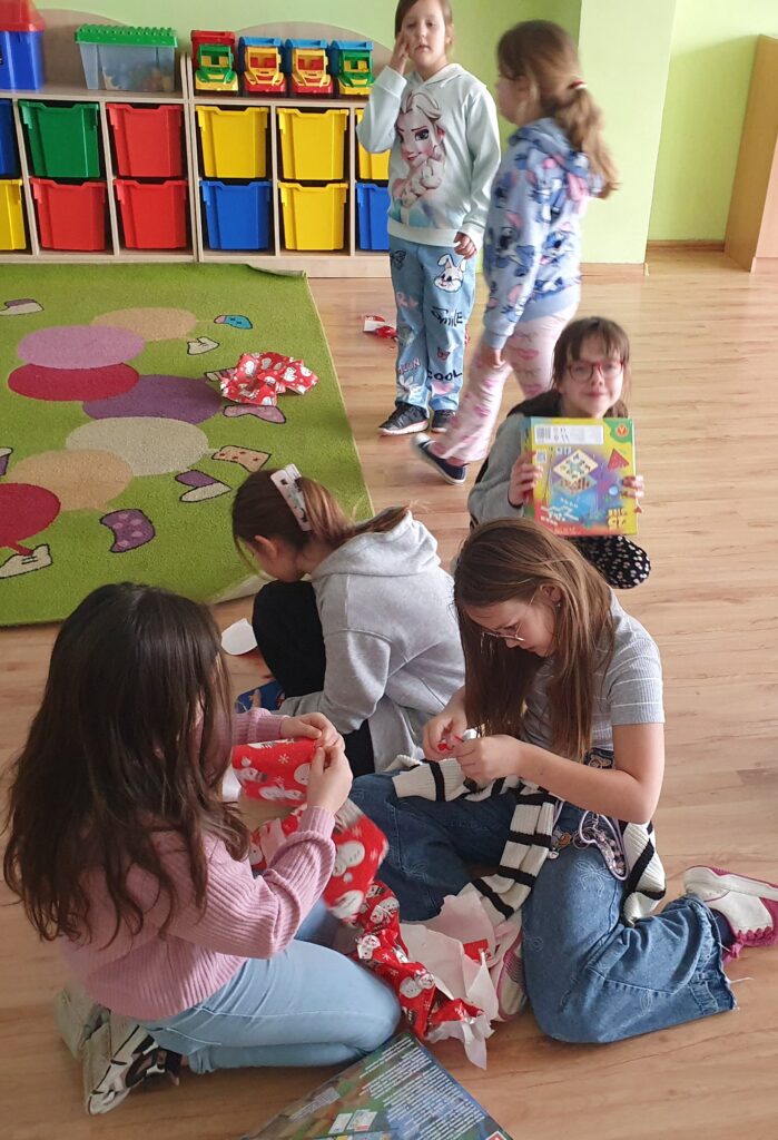 Zdjęcie do artykułu "GWIAZDOR w świetlicy szkolnej"