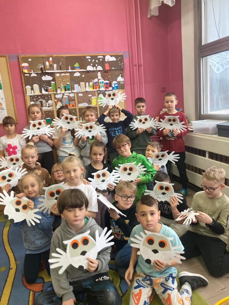 Zdjęcie do artykułu "Warsztaty artystyczne SOWA ŚNIEŻNA"