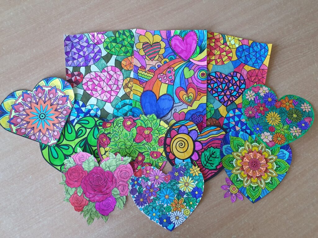 Zdjęcie do artykułu "Finał szkolnego konkursu plastycznego "WALENTYNKOWE SERCE"