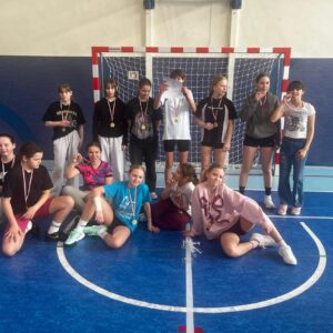 Zdjęcie do artykułu "ZSP nr 6 ZWYCIĘZCĄ MISTRZOSTW MIASTA WAŁBRZYCHA W PIŁCE RĘCZNEJ DZIEWCZĄT!"