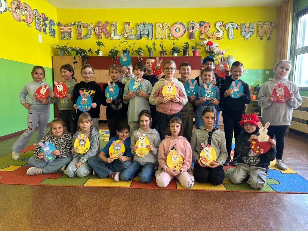 Zdjęcie do artykułu "Warsztaty artystyczne ZAJĄC W PISANCE"