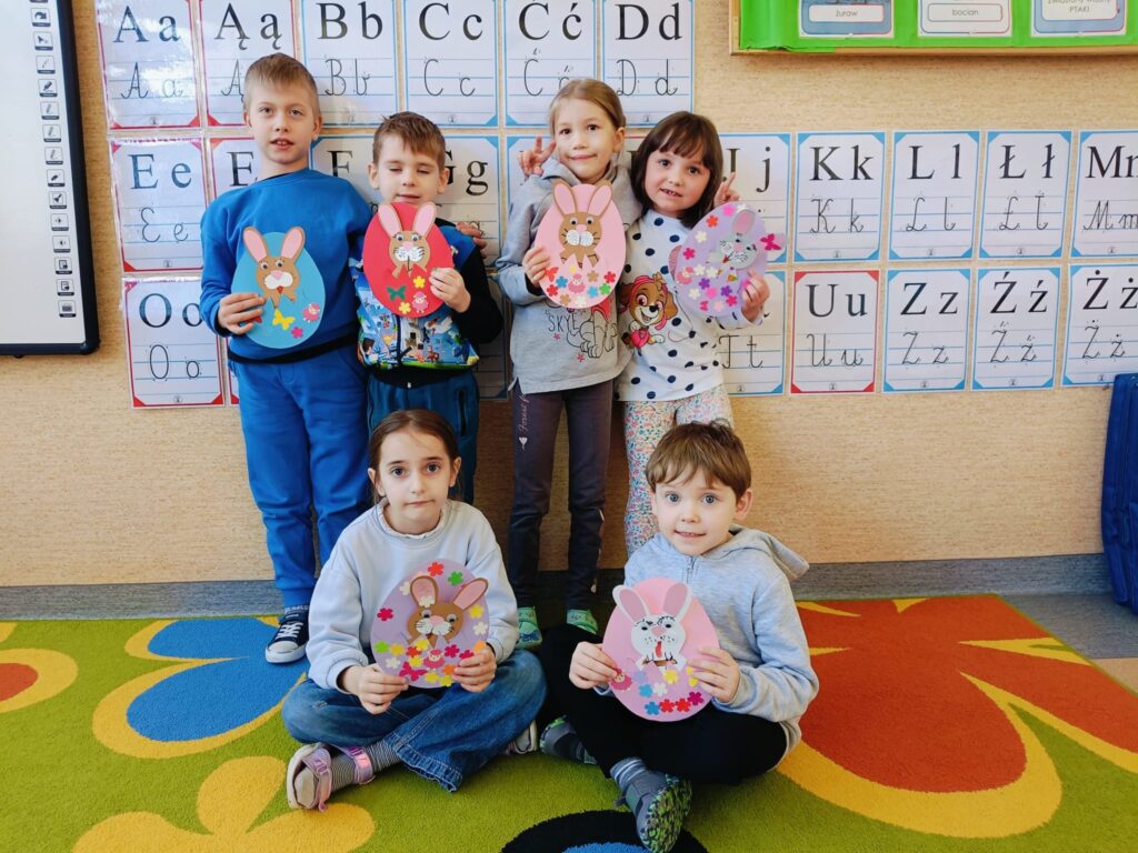 Zdjęcie do artykułu "Warsztaty artystyczne ZAJĄC W PISANCE"