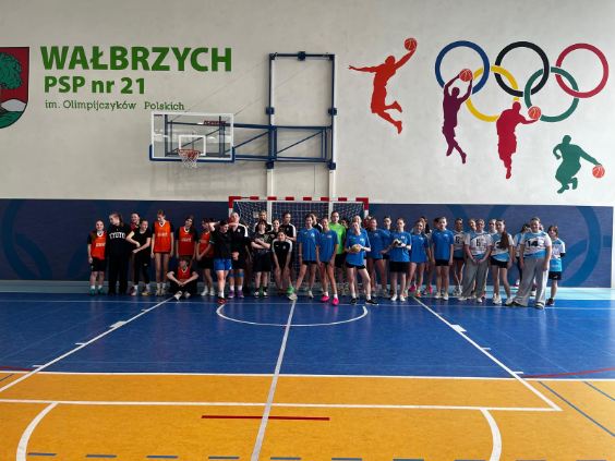 Zdjęcie do artykułu "Mistrzynie Wałbrzycha w piłce ręcznej"