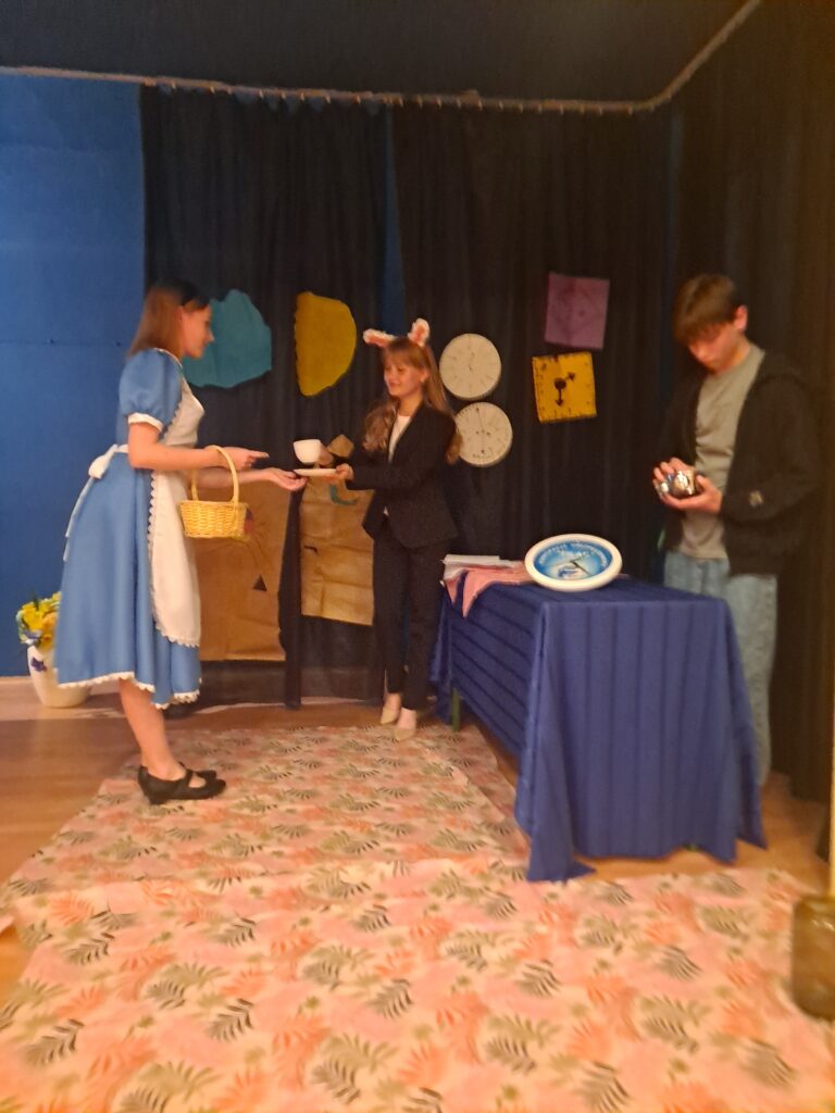 Zdjęcie do artykułu "Alicja w krainie czarów"